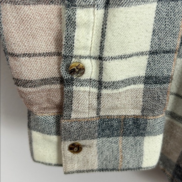 Kuhl Kamila Casual Flannel Plaid Long Sleeve Button Down Shirt Medium Tan Grey - Picture 8 of 13